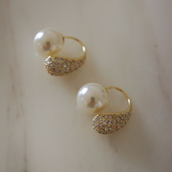 Glitter Pearl Earrings 小美人魚 