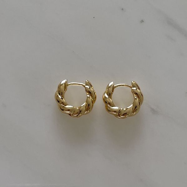 Lyla Twisted Earrings 晨間可頌 