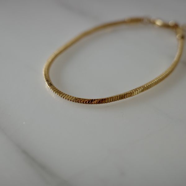 Gold Chain Bracelet 小方手鍊 