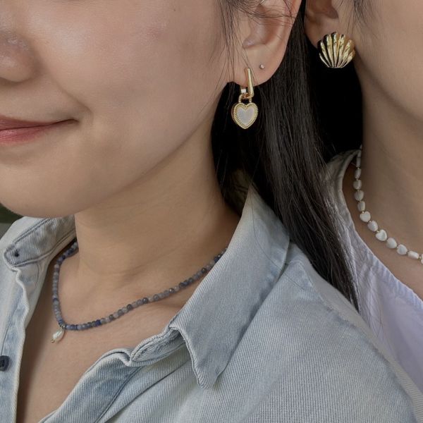 Cochella Charm Earrings 貝殼耳環 