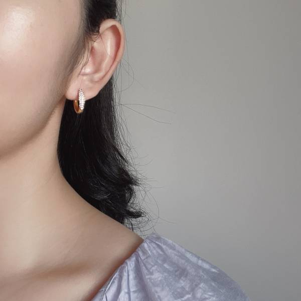 Sparkling Hoop Earrings 半鑽圈圈 