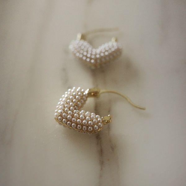 Marguerite Heart Earrings 愛心圈圈 