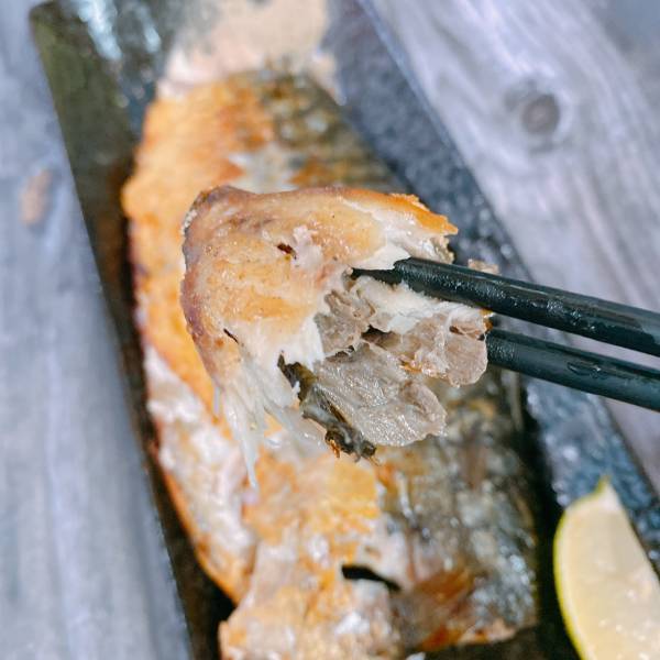 超大片頂級挪威薄鹽鯖魚/片 好吃又便宜~ 挪威薄鹽鯖魚,鯖魚,鯖魚片,挪威鯖魚,挪威鯖魚片,薄鹽鯖魚片,