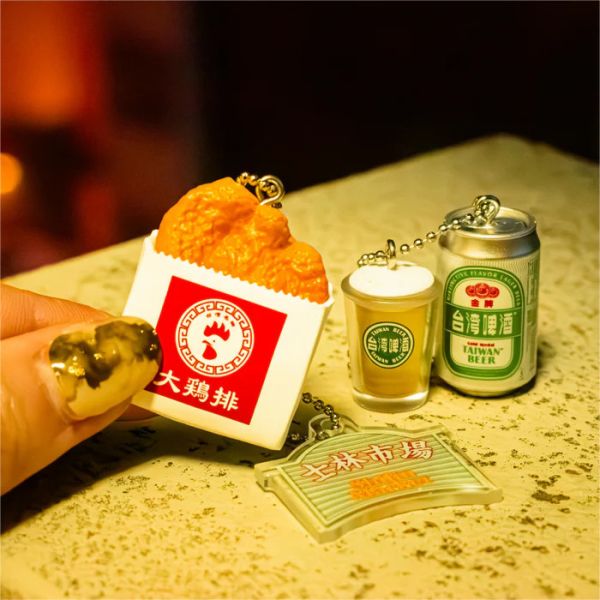 kenelephant 台灣微型吉祥物 5款一組 台啤 雞排 泡麵 長榮 扭蛋 kenelephant 台灣微型吉祥物 5款一組 台啤 雞排 泡麵 長榮 扭蛋