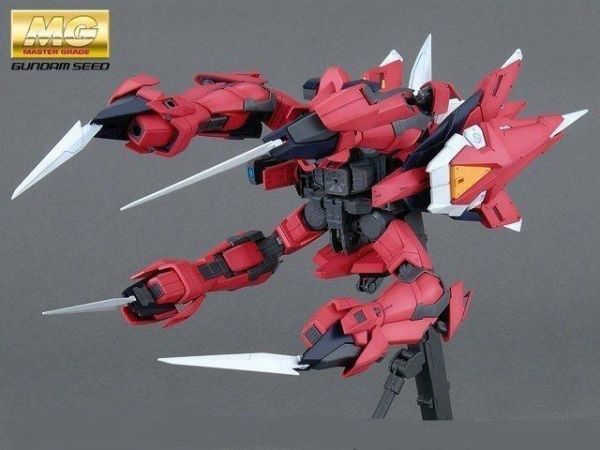 BANDAI MG 1/100 GAT-X30  神盾鋼彈 AEGIS GUNDAM BANDAI MG 1/100 GAT-X30  神盾鋼彈 AEGIS GUNDAM