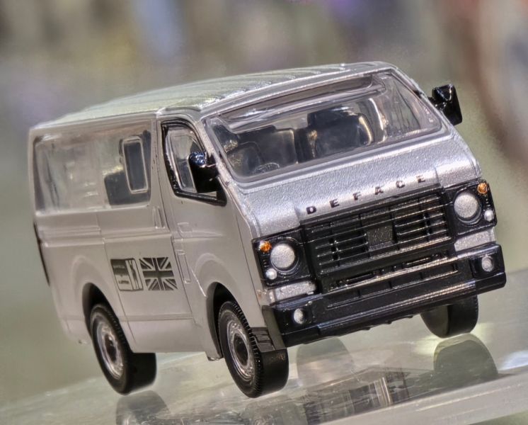 1/64 PLUS DAMD 高頂改裝版豐田Hiace 模型 DEFEACE款 扭蛋 轉彈 盒玩 1/64 PLUS DAMD 高頂改裝版豐田Hiace 模型 DEFEACE款 扭蛋 轉彈 盒玩