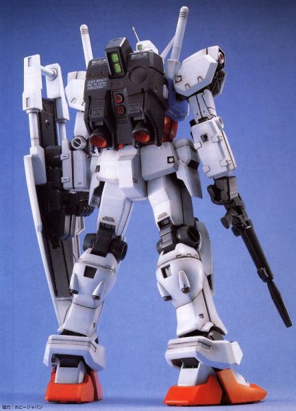 MG 1/100 RX-78 GP01 鋼彈試作1號機 MG 1/100 RX-78 GP01 鋼彈試作1號機