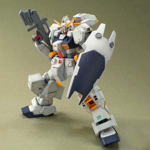 7月 BANDAI HGUC 1/144 #056 鋼彈 MK2海茲爾改 5055608 BANDAI HGUC 1/144 #056 鋼彈 MK2海茲爾改 5055608
