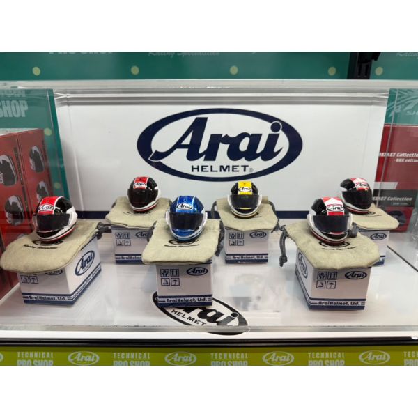 Taira Racing(盒玩)Arai RX-7X 頭盔 安全帽 (附收納袋) 中盒 Taira Racing(盒玩)Arai RX-7X 頭盔 安全帽 (附收納袋) 中盒