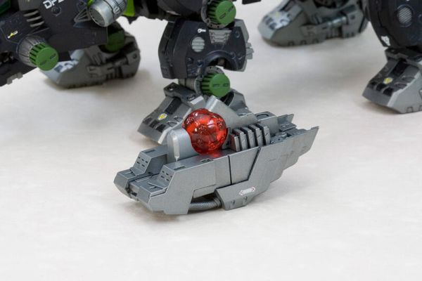壽屋 1/72 洛伊德 DPZ-10 重裝甲突擊型 黑角 Marking Plus 壽屋 1/72 洛伊德 DPZ-10 重裝甲突擊型 黑角 Marking Plus