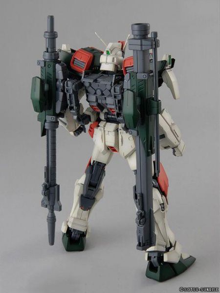 MG 1/100 暴風鋼彈 GAT-X103 Buster GUNDAM MG 1/100 暴風鋼彈 GAT-X103 Buster GUNDAM