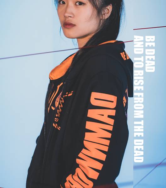 【DAMNWORLD。2】美好世界X橘黑連帽外套 