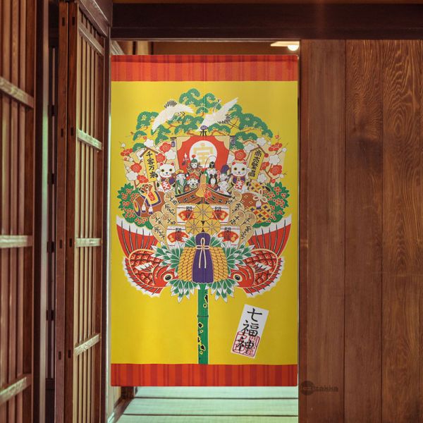 日本製 風水門簾 - 七福神寶船熊手 七福神福箕飾り.のれん.熊手.七福神寶船.日本門簾.日式門簾.日式掛簾.門簾風水.門簾日式.門簾推薦.獅子舞日本.獅子舞.七福神日本.牆壁裝飾.掛布布簾.布帘.門布帘.遮光門簾.日本緣起物.