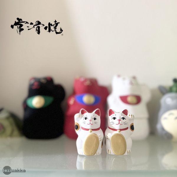 日本許願籤御守 常滑招財貓(mini) 常滑招財貓.右招財左迎客.開工開店必備,日本招財貓,玄關擺飾,合格祈願,健康祈願,必勝祈願,学業成就,居家裝飾,開店送禮,開店賀禮,開工禮物,開店