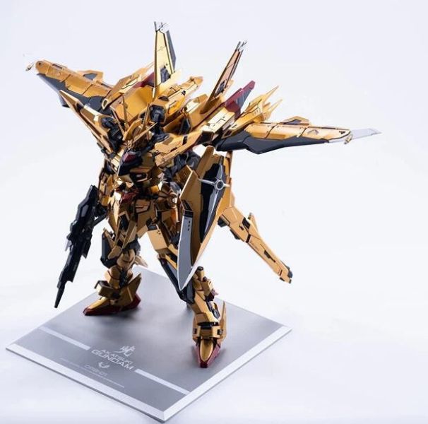 預購25年第三季 1/100 拂曉鋼彈 魔改 合金骨架 電鍍 組裝模型 L0930 