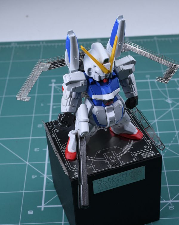 MADWORKS MT-39 Artifact/Converge/食玩扭蛋 用情景蝕刻片改造套件 木塊底座 (不含銘版)