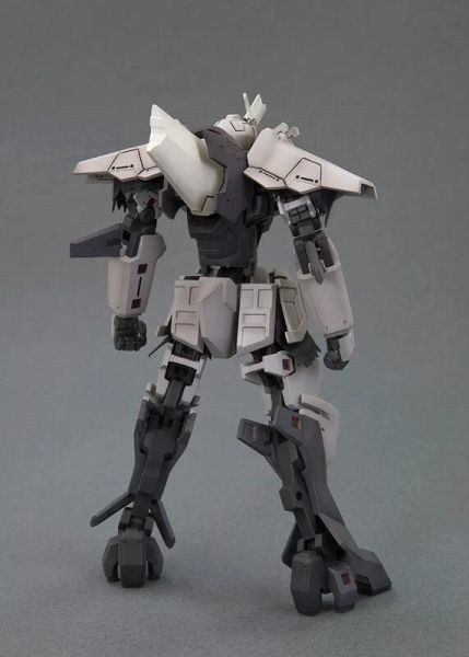 壽屋 1/60 破刃之劍 帝爾鋒 DELPHINE 更新版 組裝模型 