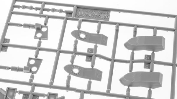 預購8月 長谷川1/72 VF-19EF/A Battloid Isamu 特別版 超時空要塞F 