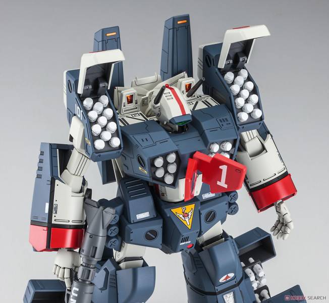 長谷川 1/72 VF-1J 武裝女武神 超時空要塞 組裝模型  