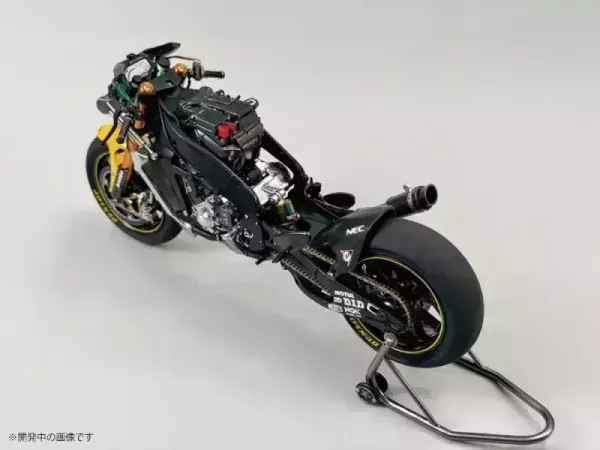 PLATZ  1/12 BX13002 山葉 YZR-M1 2007 組裝模型 