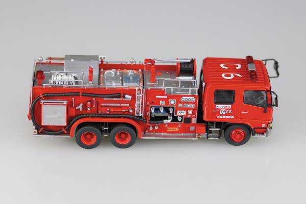 AOSHIMA 1/72 化學 消防水車 (大阪消防局C6) AOSHIMA 1/72 化學 消防水車 (大阪消防局C6)