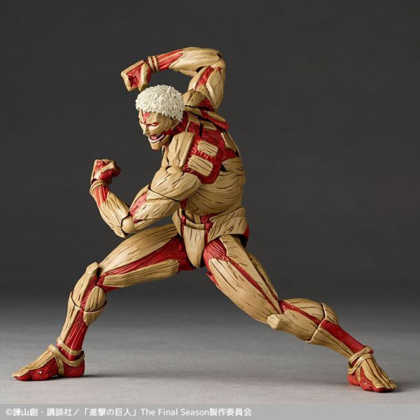 海洋堂 Revoltech 山口式 進擊的巨人 鎧之巨人 可動完成品 