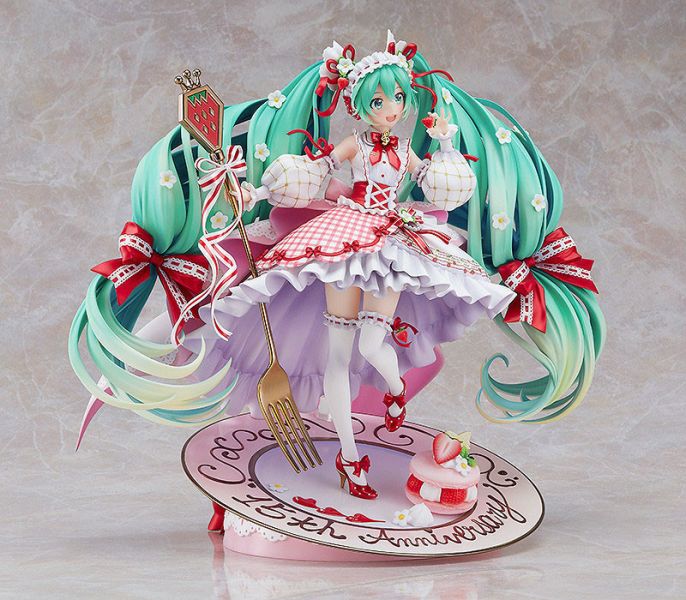 預購26年9月 GSC 初音未來 15th 草莓 1/7 Anniversary 