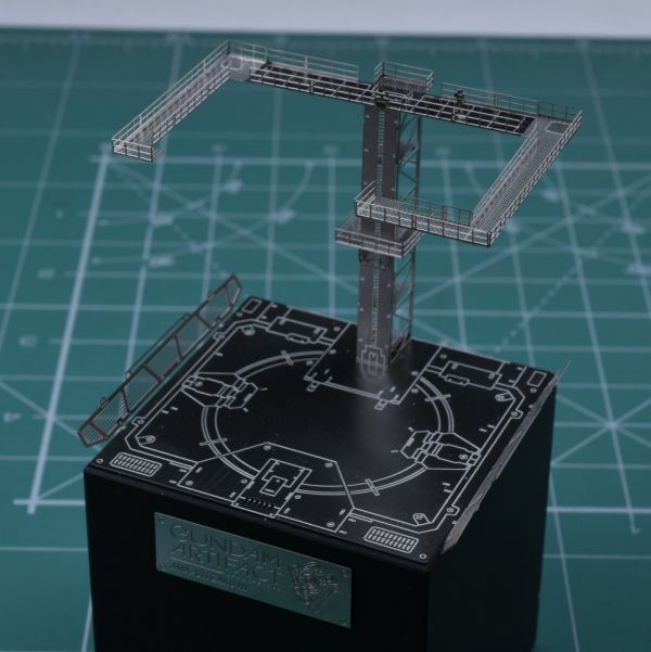 MADWORKS MT-39 Artifact/Converge/食玩扭蛋 用情景蝕刻片改造套件 木塊底座 (不含銘版)