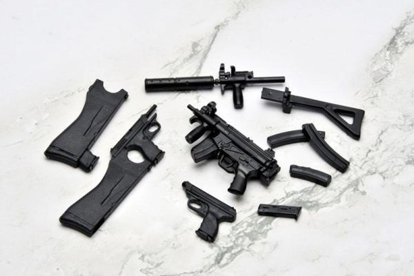 預購9月 TOMYTEC LA-GG02 神槍少女 克拉耶絲Claes MP5‧VP70 type 