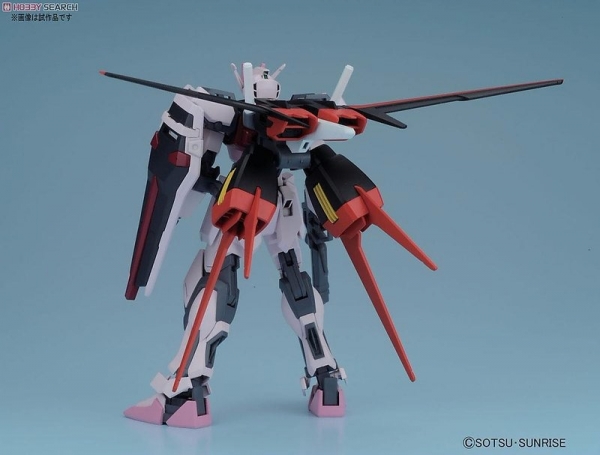 萬代 BANDAI 1/144 鋼彈模型 HGCE #176 翔翼型嫣紅攻擊鋼彈 組裝模型 