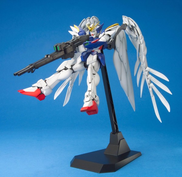 萬代 BANDAI 1/100 鋼彈模型 MG 飛翼鋼彈零式 EW版 組裝模型 