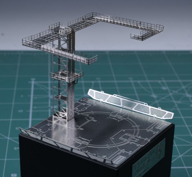 MADWORKS MT-39 Artifact/Converge/食玩扭蛋 用情景蝕刻片改造套件 木塊底座 (不含銘版)