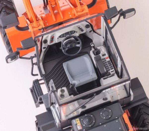 長谷川 HASEGAWA 1/35 66004 WM04 日立建機 裝載機 大山貓 ZW100-6 組裝模型 