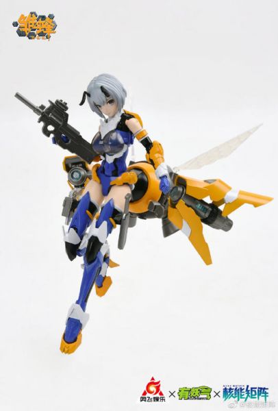 核能矩陣 拼裝機娘 雛蜂 B.E.E. 琉璃 初期尖兵形態 動畫版 