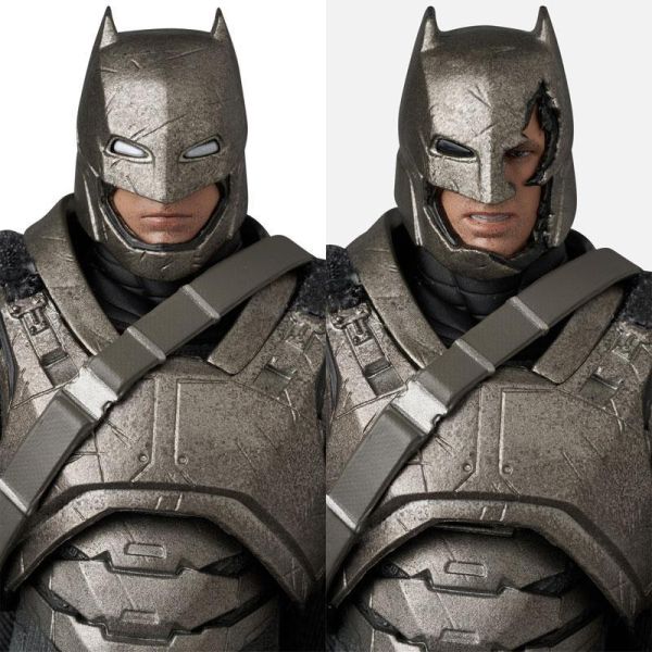 預購8月 Medicom Toy MAFEX 裝甲蝙蝠俠 ver.1.5(可動) 