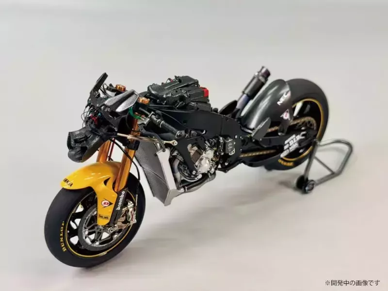 預購6月 PLATZ  1/12 BX13002 山葉 YZR-M1 2007 組裝模型 