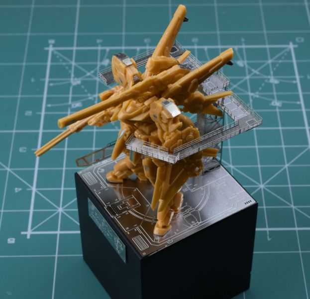 MADWORKS MT-39 Artifact/Converge/食玩扭蛋 用情景蝕刻片改造套件 木塊底座 (不含銘版)