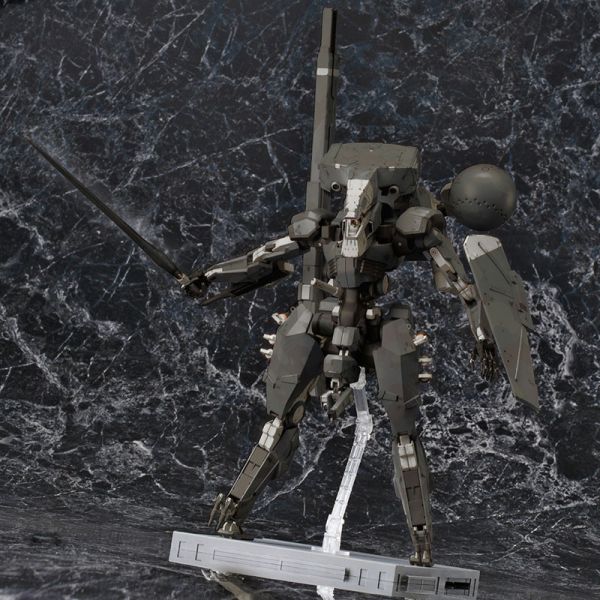 預購26年2月 潛龍諜影 幻痛 MetalGear 完全變型機 薩赫勒猿人 黑 