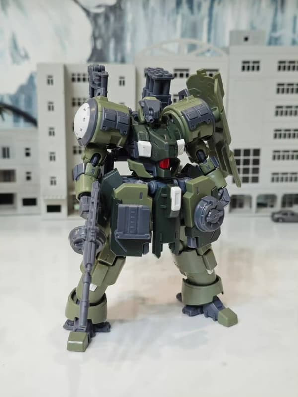 預購12月 酋長大陸 超動騎兵 1/144 綠色 炮擊型紮洛夫 組裝模型 