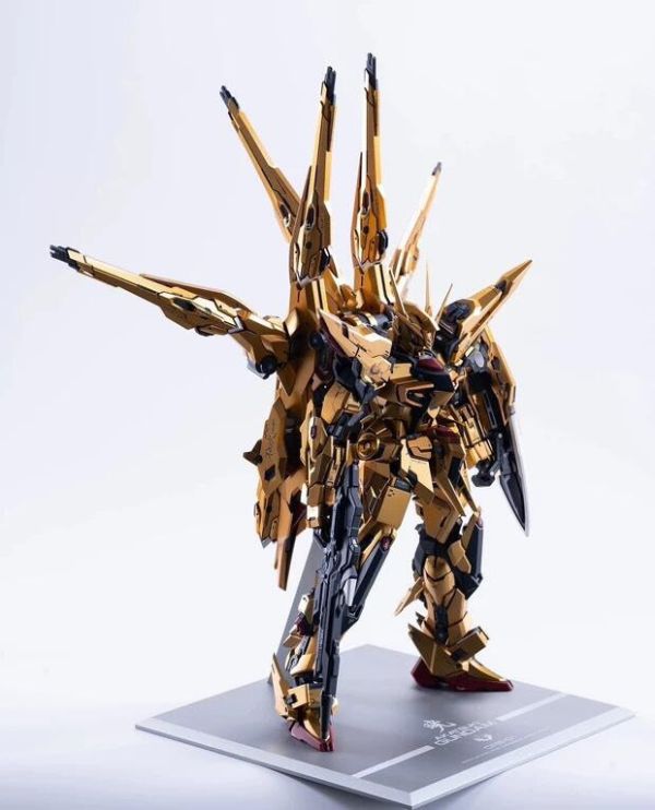 預購25年第三季 1/100 拂曉鋼彈 魔改 合金骨架 電鍍 組裝模型 L0930 