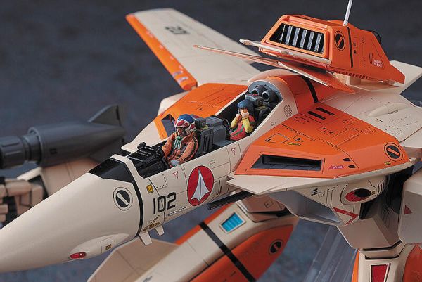 HASEGAWA 長谷川1/72超時空要塞VF-1D GERWALK 女武神 