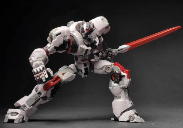 預購9月 ToyNotch A08 擎天神 可動完成品 