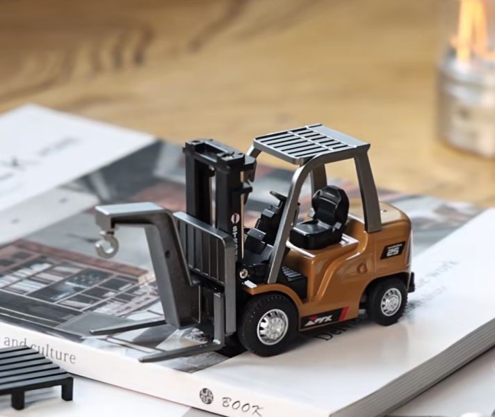預購7月  2.4G遙控 1/64 迷你合金工程車 可變換 堆高機、吊車、板車 