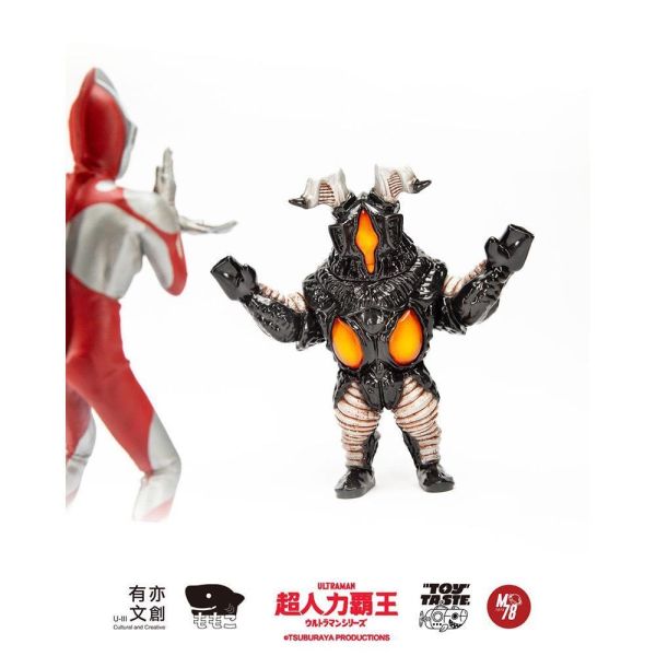 預購8月 毛毛二momoco 超人力霸王系列 積頓 