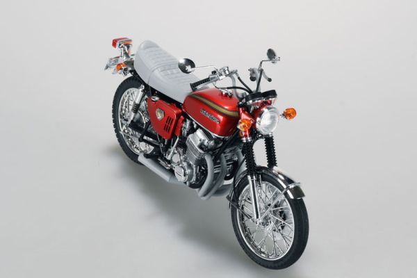 預購12月 青島社1/12本田 Dream CB750 FOUR '69 訂製 