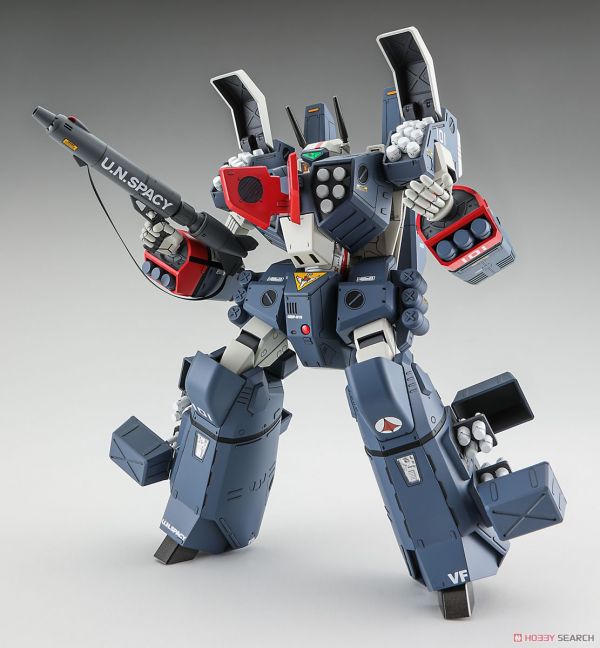 長谷川 1/72 VF-1J 武裝女武神 超時空要塞 組裝模型  