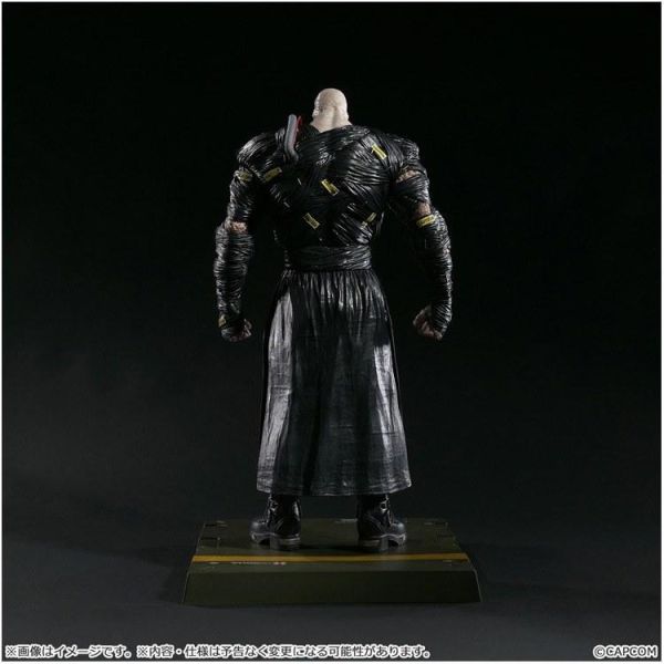 預購12月 CAPCOM CFB Creator's Model 追跡者 1/6比例模型 