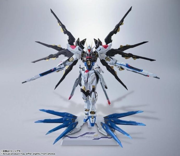 萬代 BANDAI METAL BUILD 攻擊自由鋼彈 REVIVAL版 可動合金完成品 