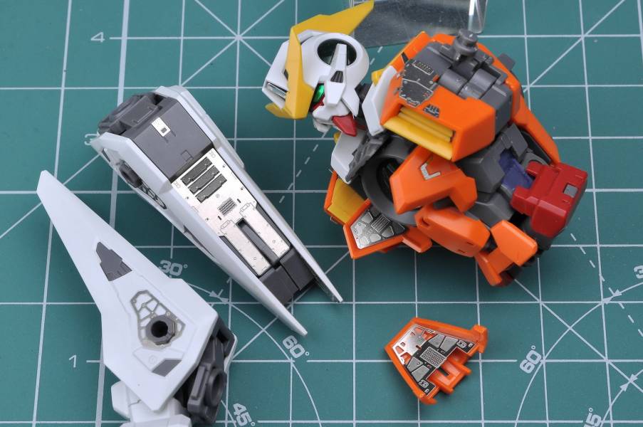 鋼魂 AW S018 MG 主天使改造用蝕刻片 