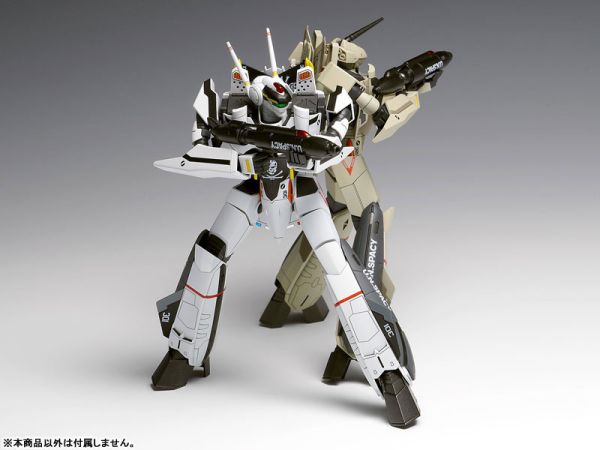 預購26年1月 WAVE 1/100 MC-035 超時空要塞Zero VF0S/A Phoenix Battroid 